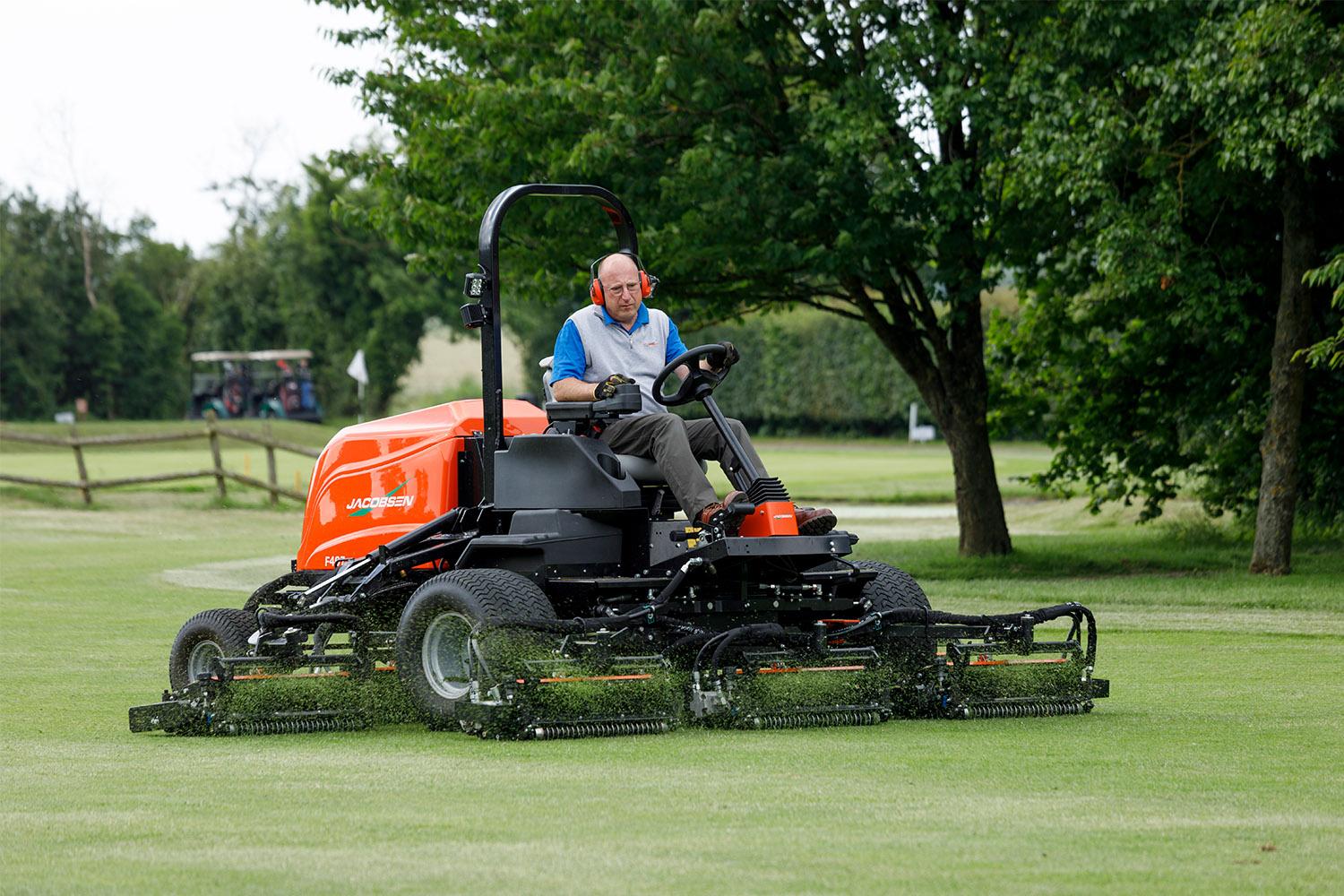 F407 Golf Jacobsen